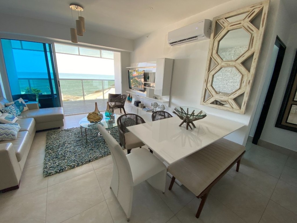 Apartamentos De Playa En Panama Ocean Waves 1
