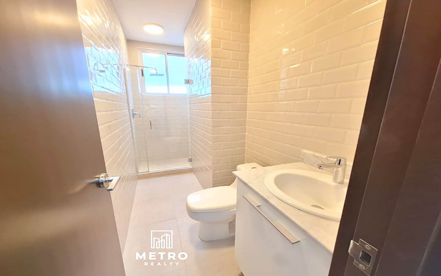 PH Jade Tower en San Francisco bathroom