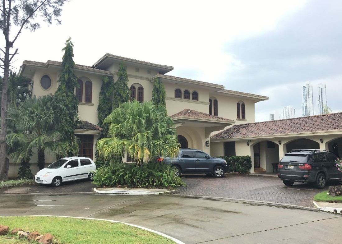 Panama House for Sale in Costa del Este 11