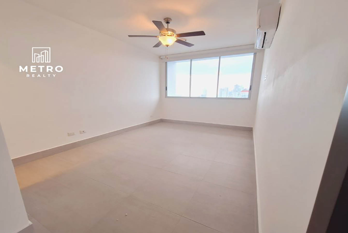Jade Tower Panama San Francisco penthouse Master bedroom
