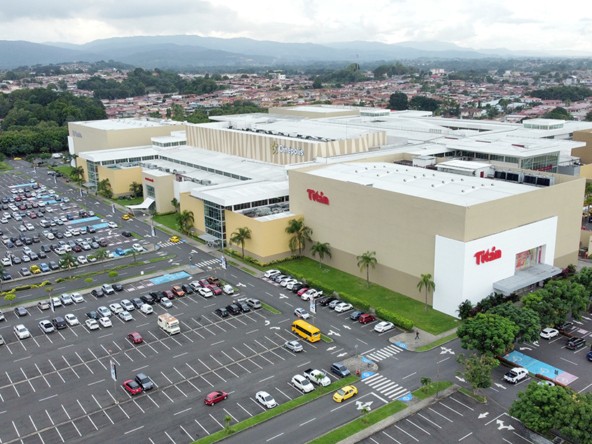 Vista con dron- Metro Mall Panamá