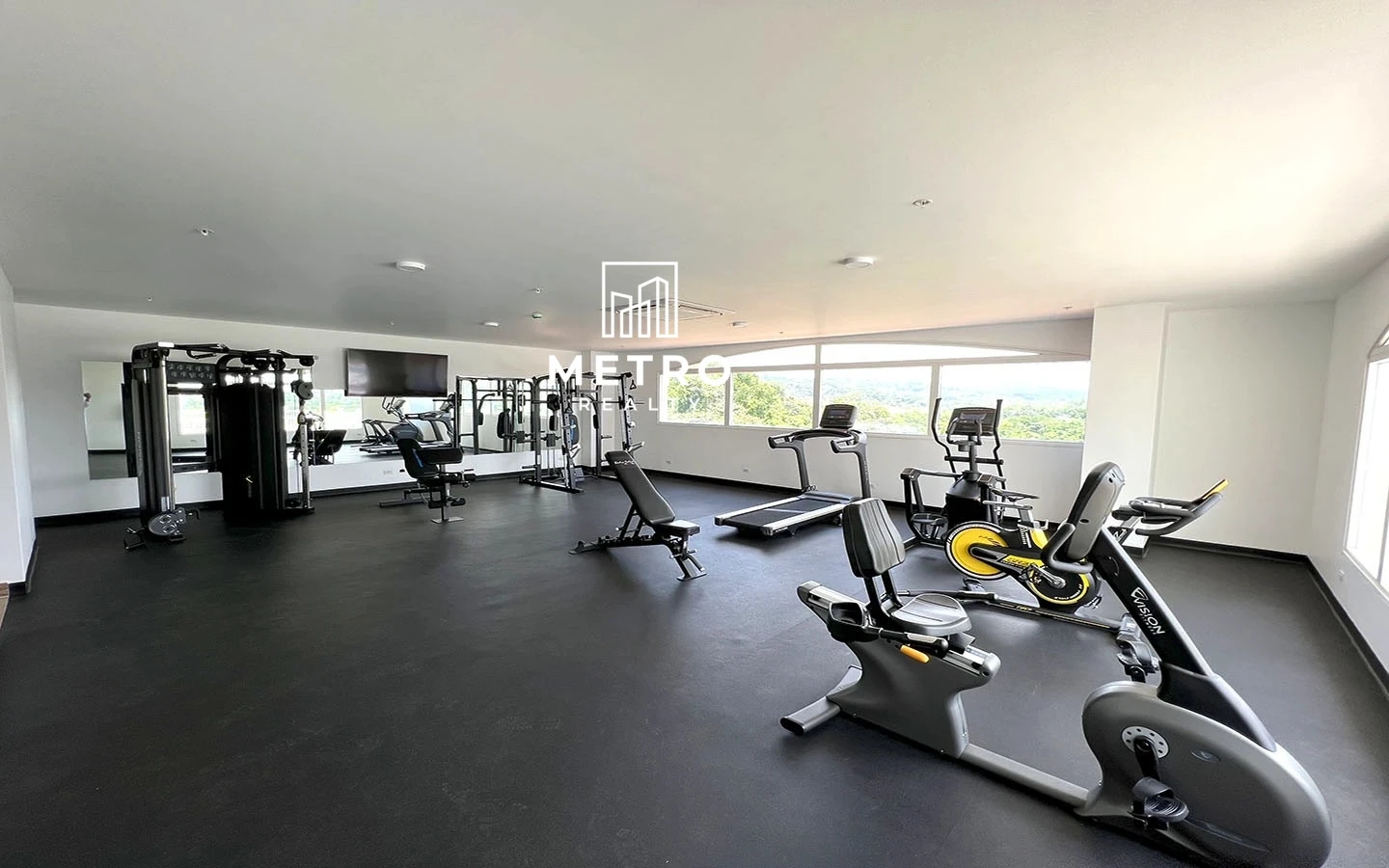 Tucan Country Club Palash Tower gym