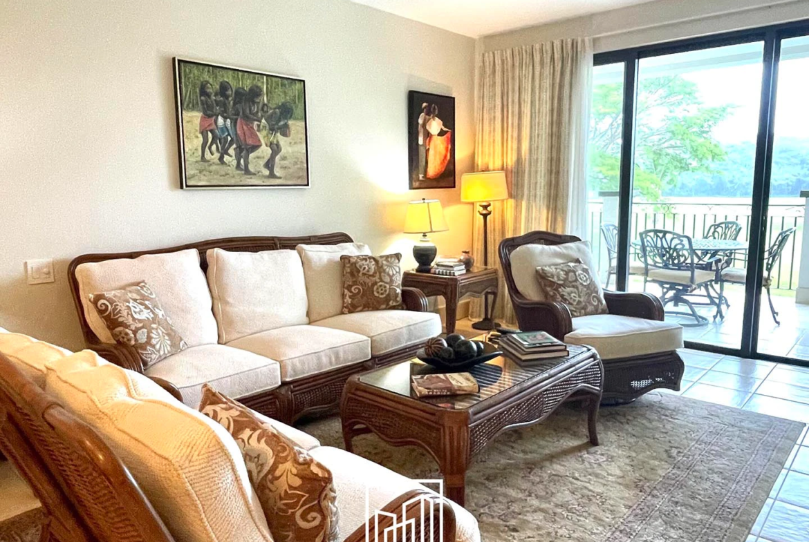 Buenaventura Panama Paseo las Casas for Rent living room
