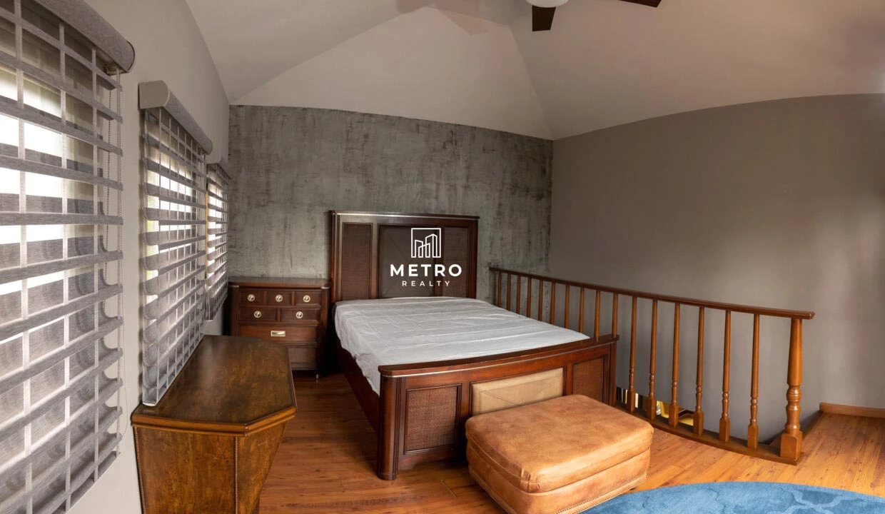 Costa del Este Mansion for Sale loft bedrooms