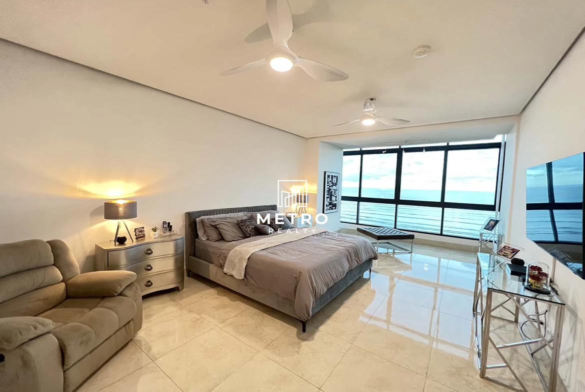 PH Matisse Apartment for Rent Costa del Este master bedroom