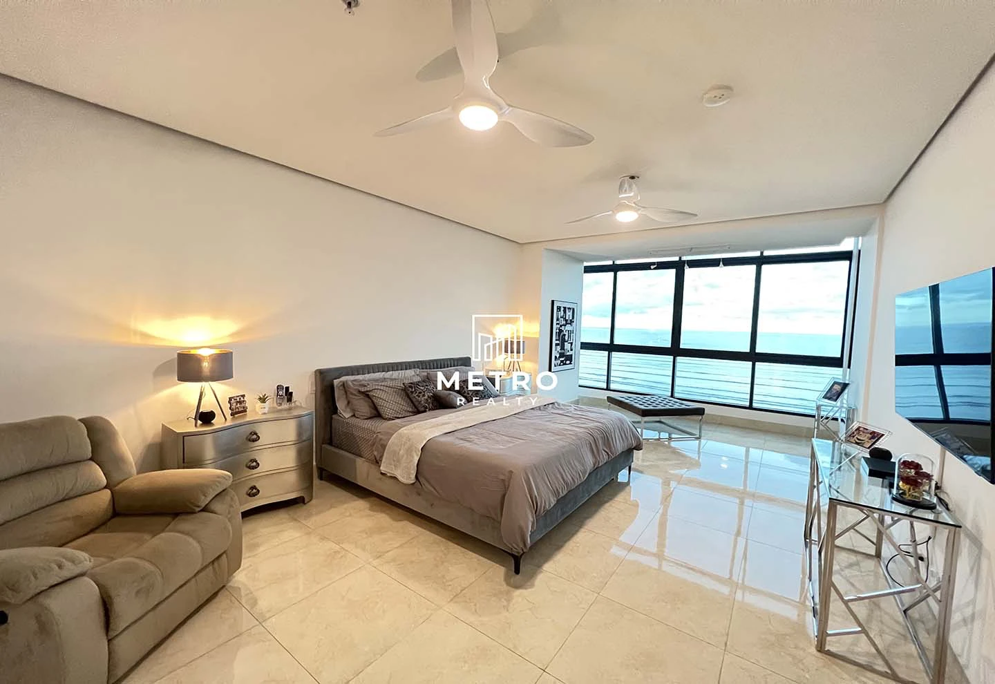 PH Matisse Apartment for Rent Costa del Este master bedroom
