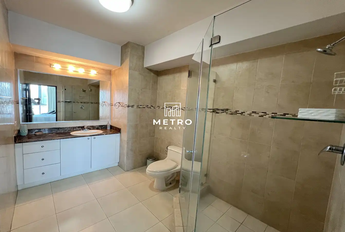 Grand Bay Tower Cinta Costera Panama Apartment for Sale master bathroom