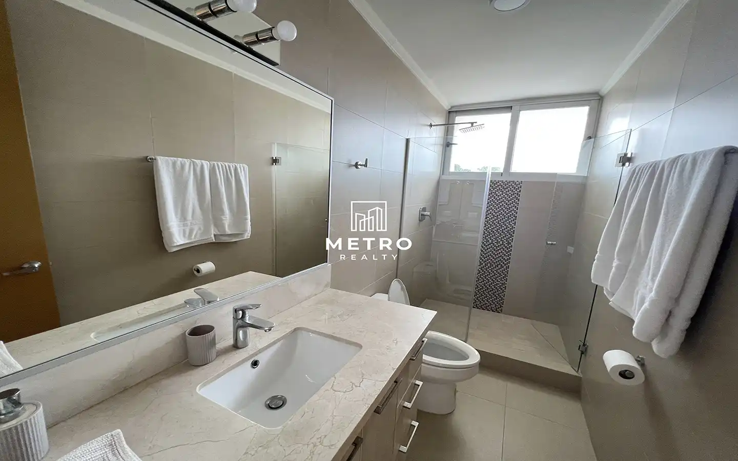Nueva Gorgona Panama Apartment Bathroom