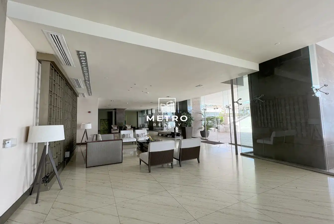 Punta Paitilla Apartment for Sale in Ph The Point Panama lobby view