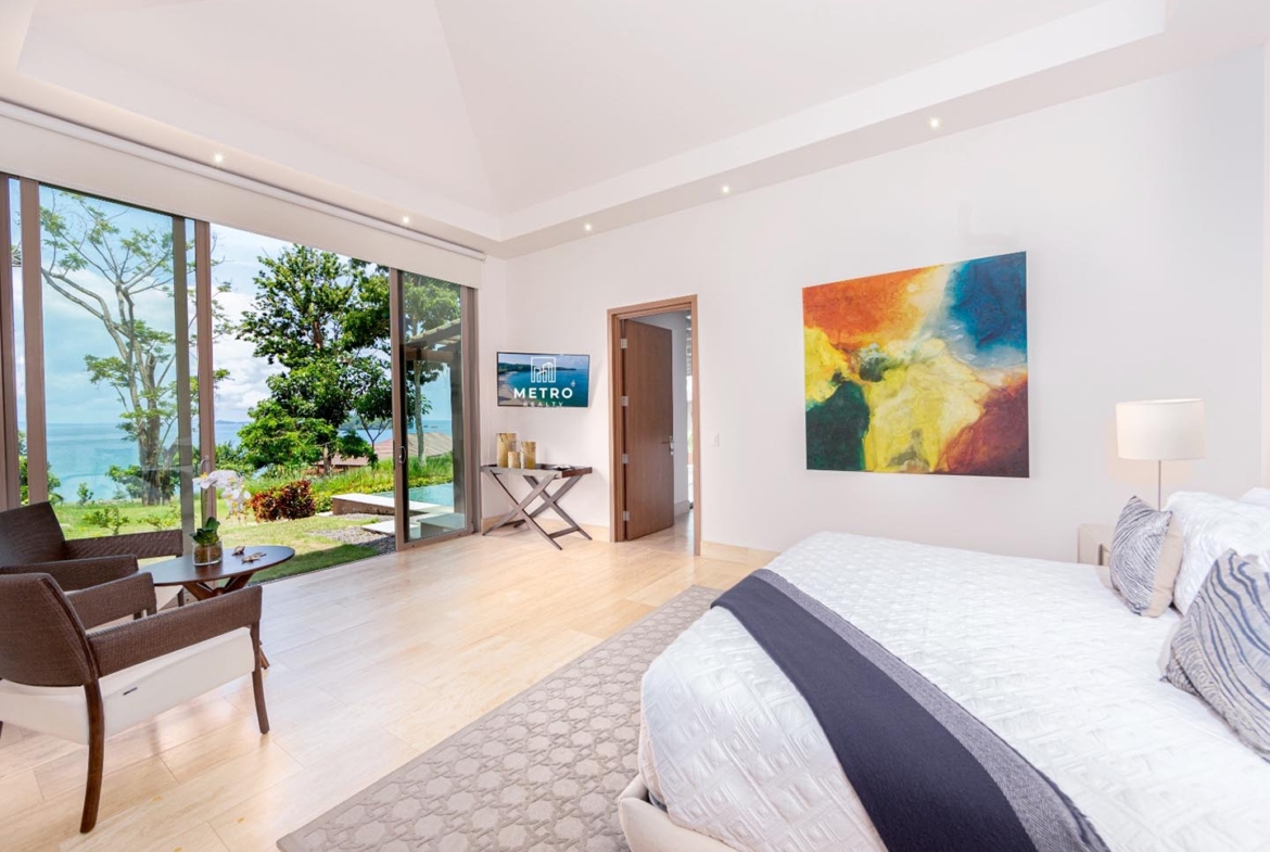 pearl island panama master bedroom