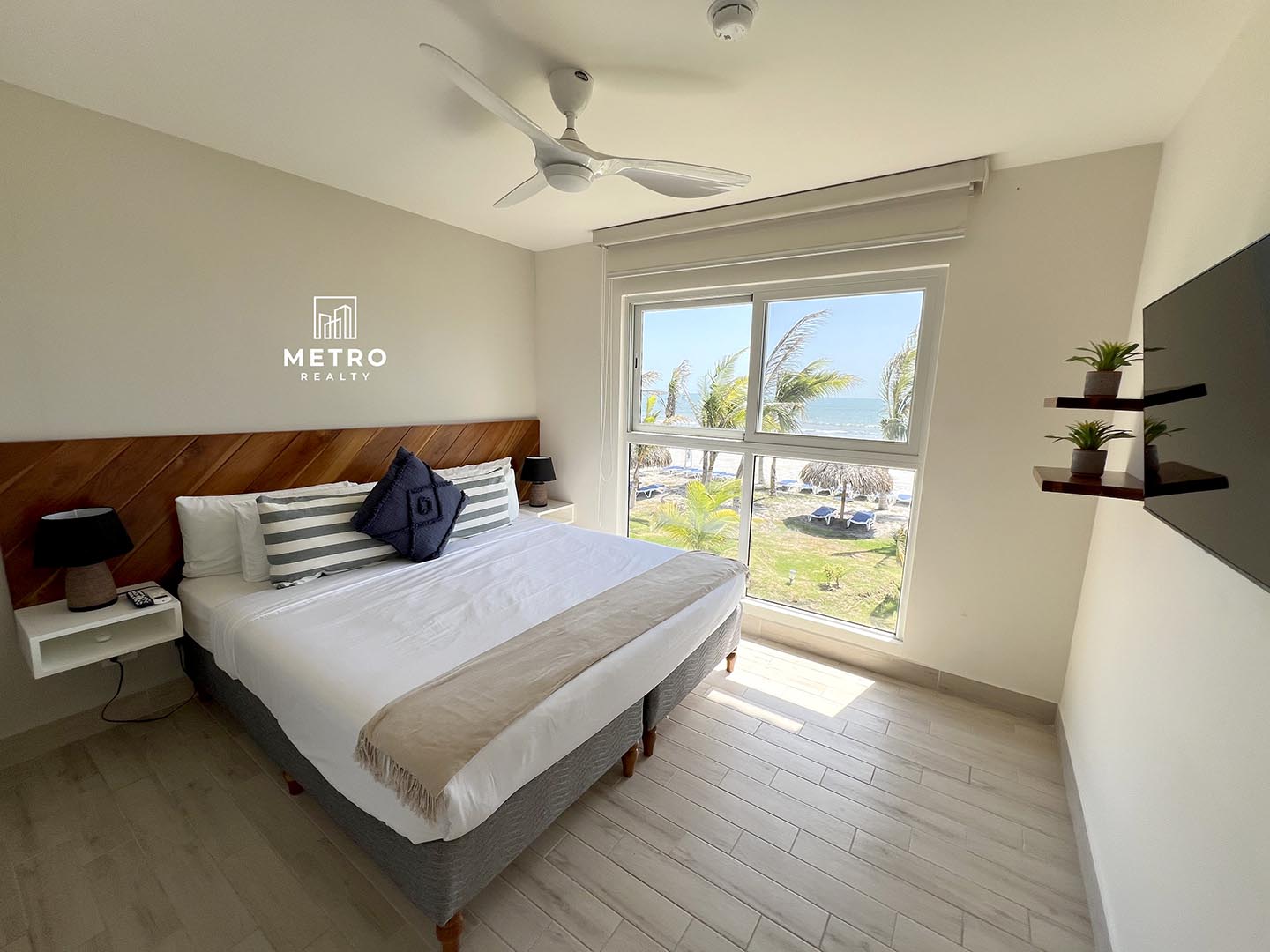 playa caracol panama master bedroom