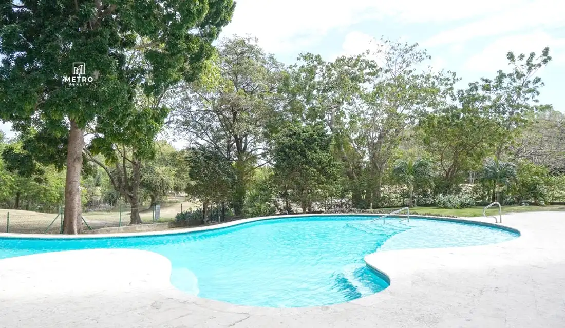 coronado panama swimming pool