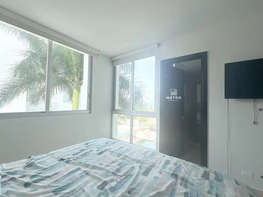 rio mar panama real estate bedroom window