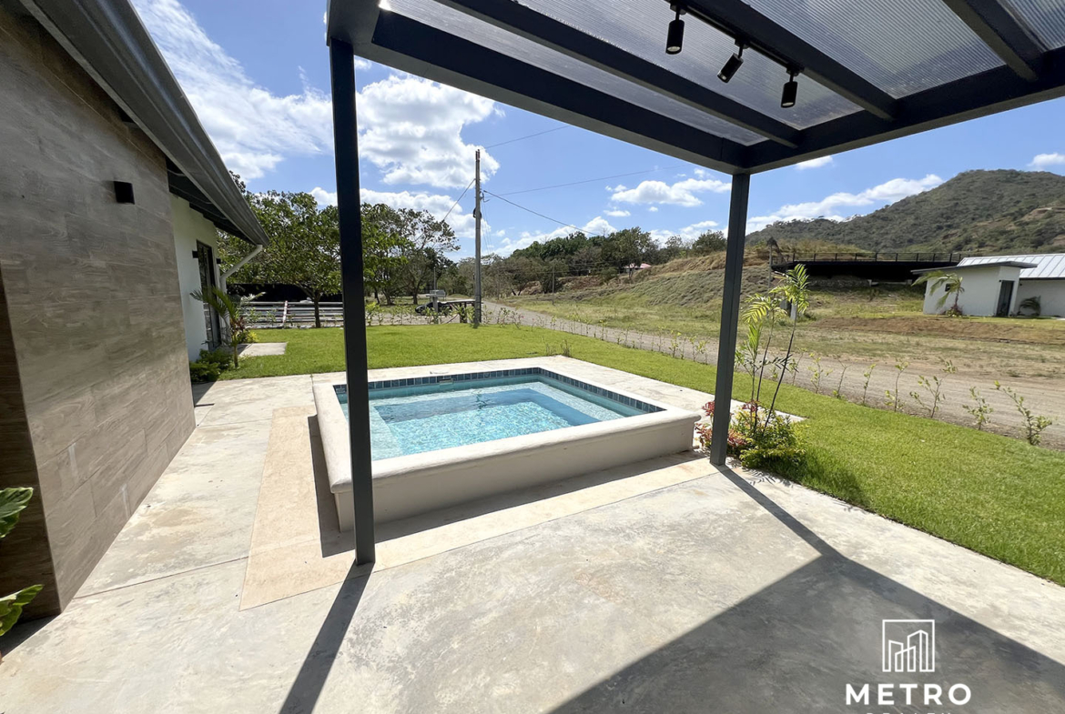 homes for sale in los santos panama Jacuzzi
