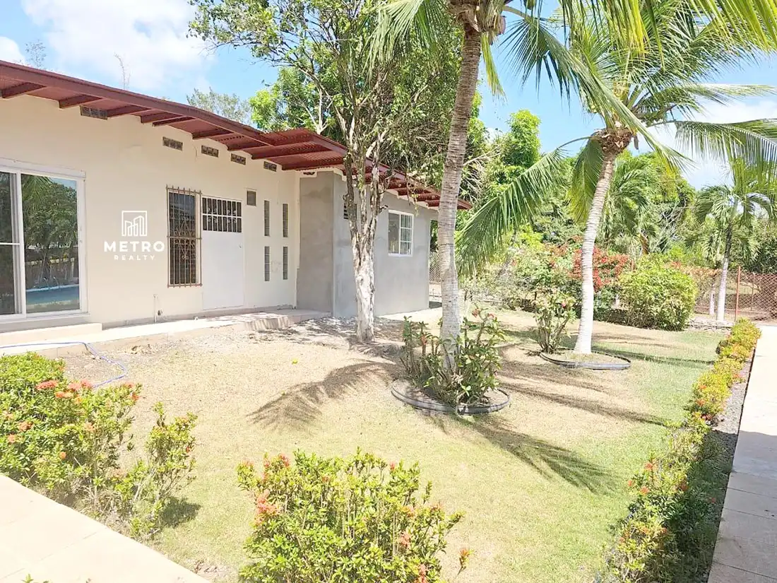 house for sale in panama outside of the house