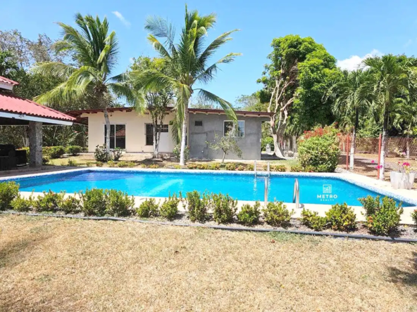 house for sale in panama pool backyard