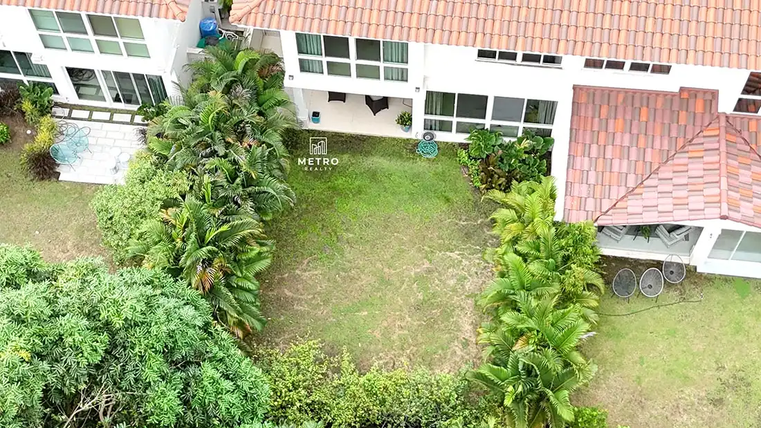 The Grove Santa Maria Panama backyard top view