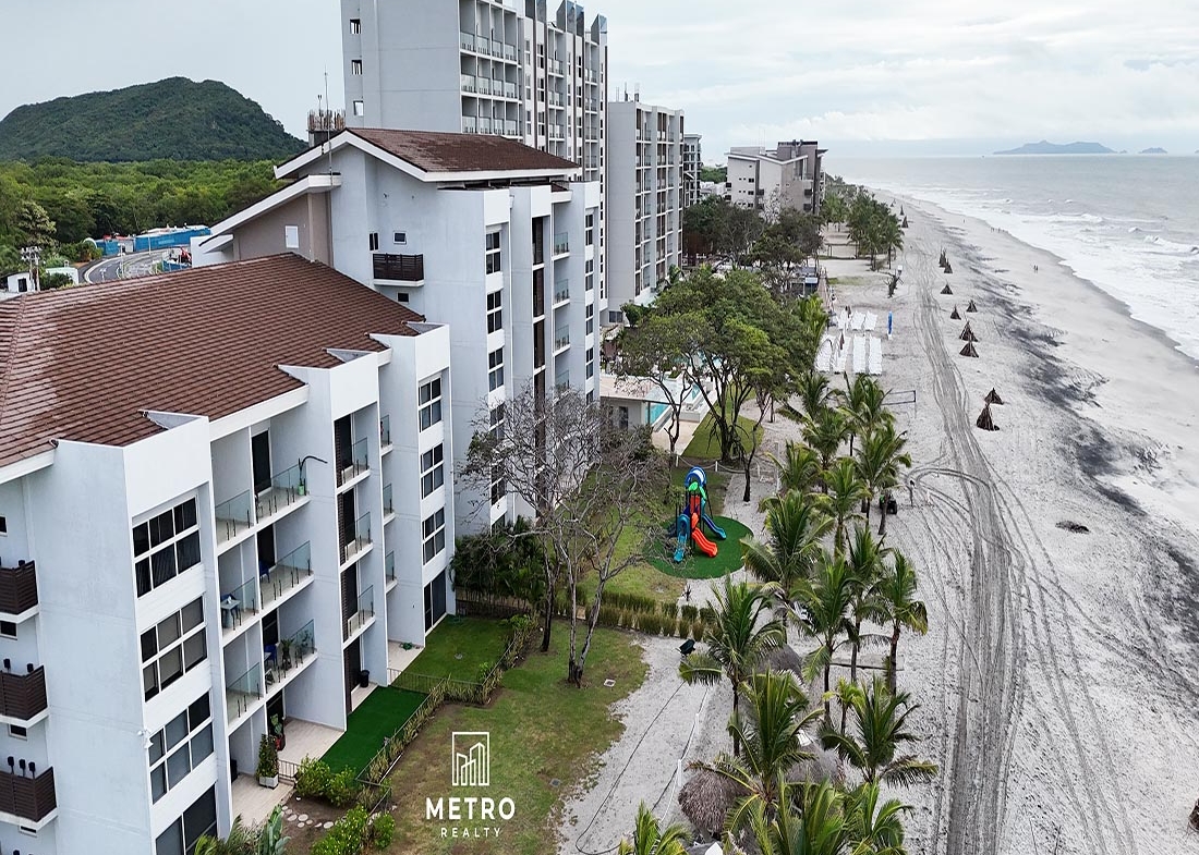 Playa Caracol Sanctuary Building View