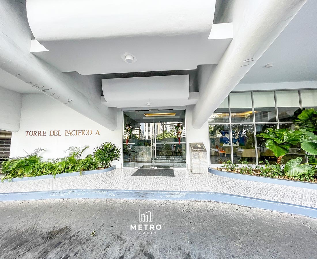 apartamentos en ciudad de panama entrada del edificio