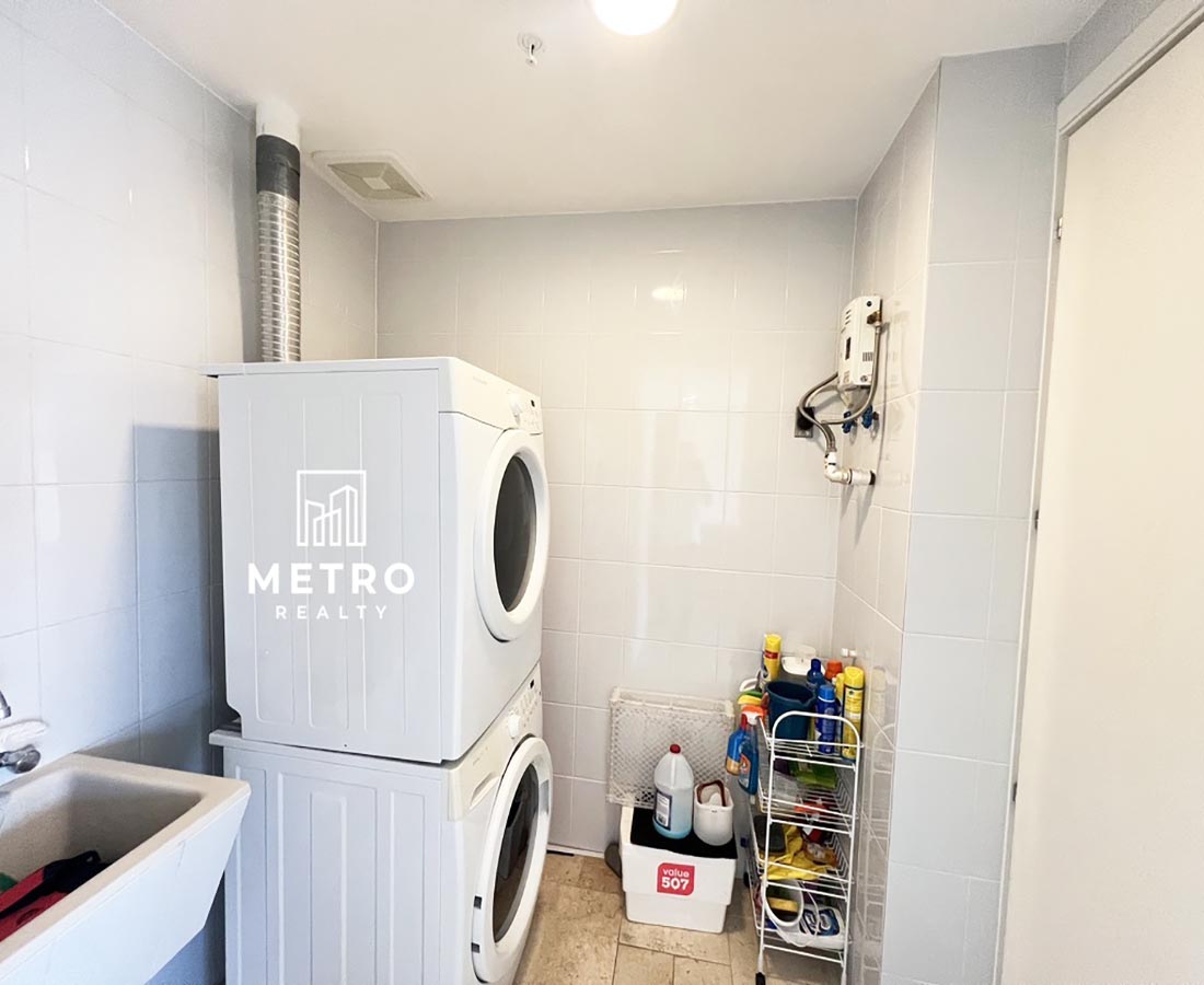 beach property in panama Laundry room