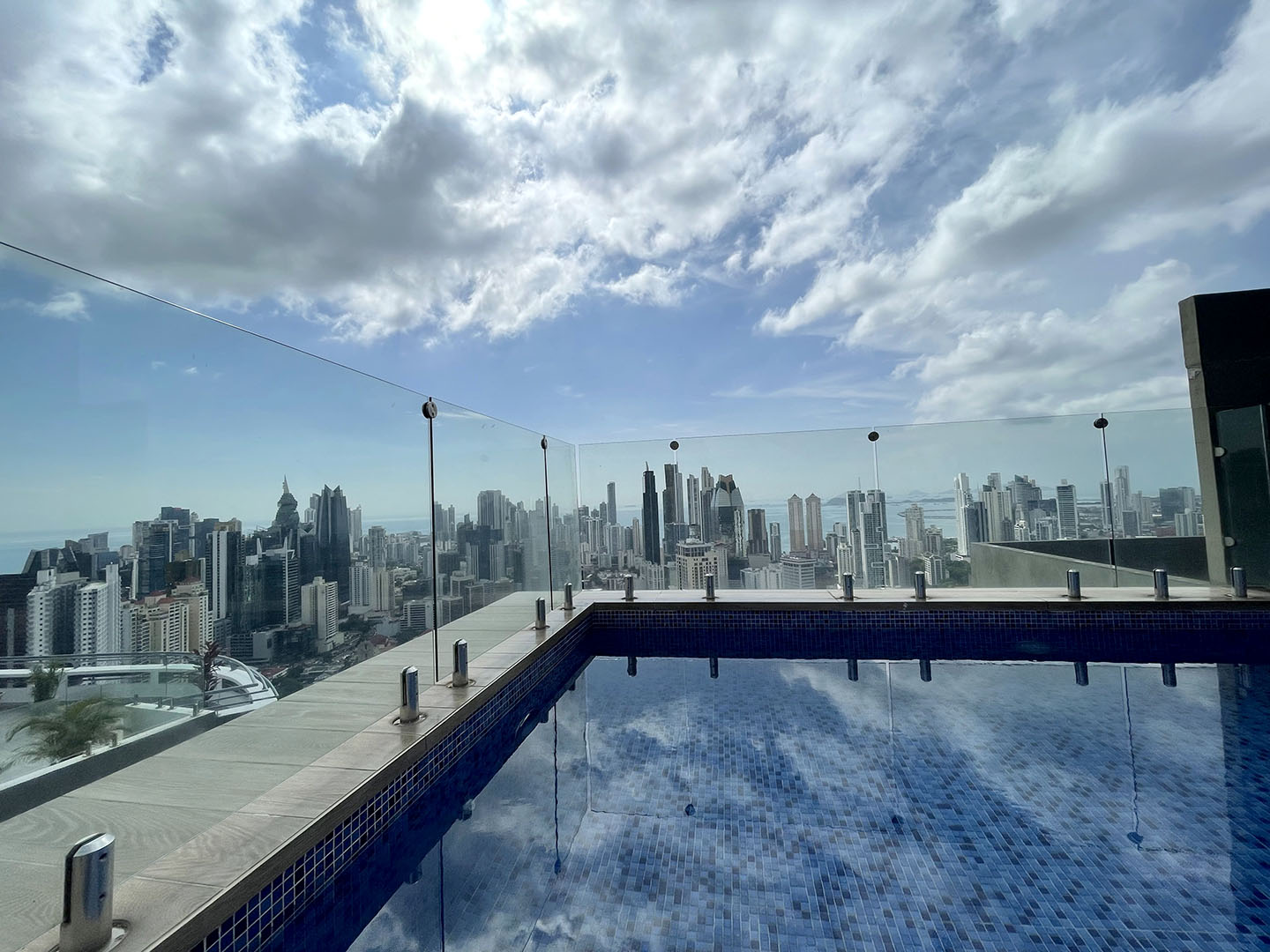 el cangrejo panama real estate rooftop swimming pool