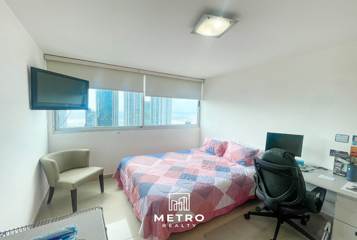 Panama City Condo Rentals Beautiful Apartment in PH Sevilla Bedroom