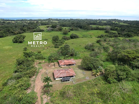 Pedasi Panama Single house for sale House view