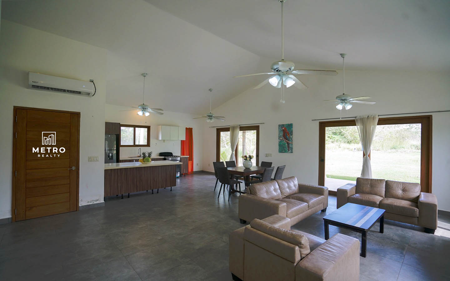 Pedasi Panama Single house for sale Living Room with kitchen view