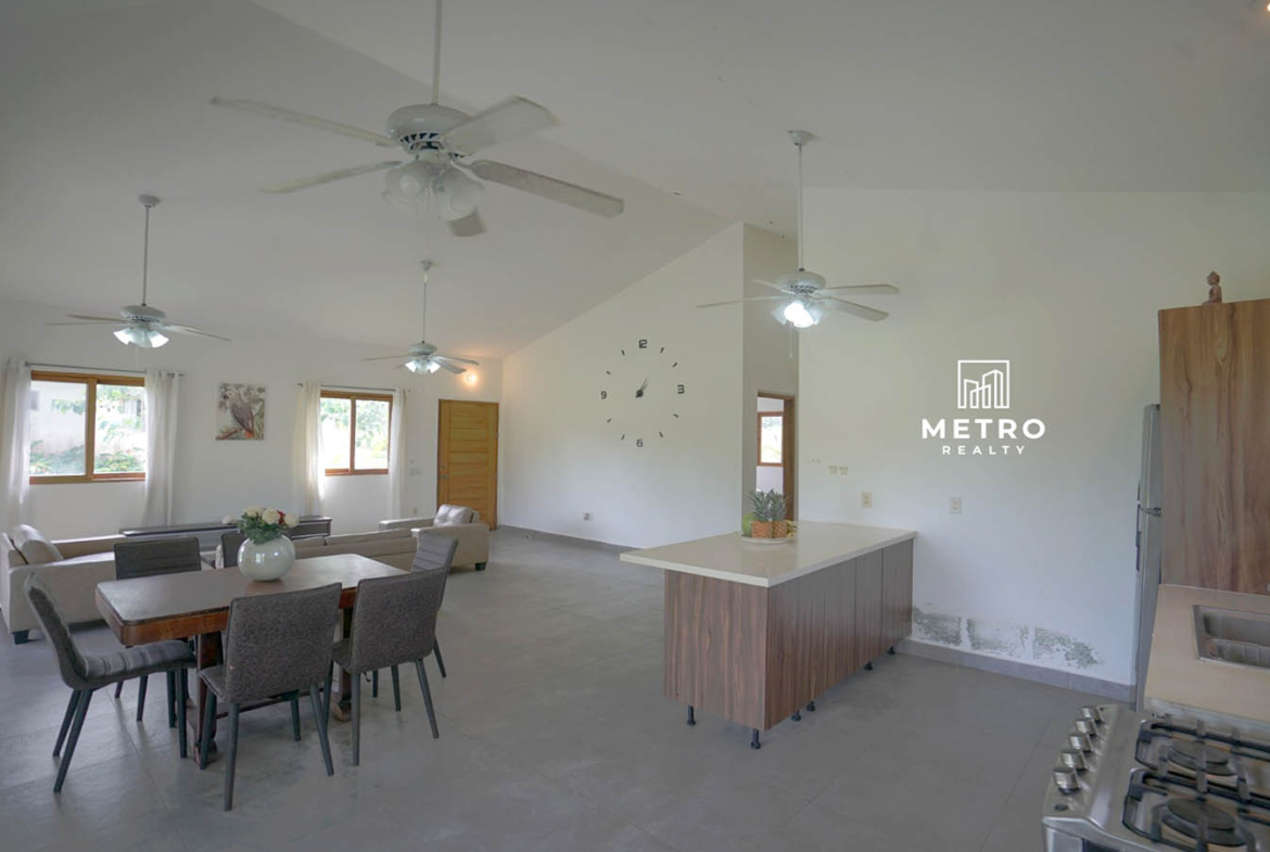 Pedasi Panama Single house for sale Living room
