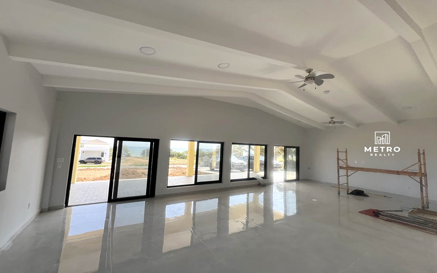 Andromeda Pedasi house for sale living room