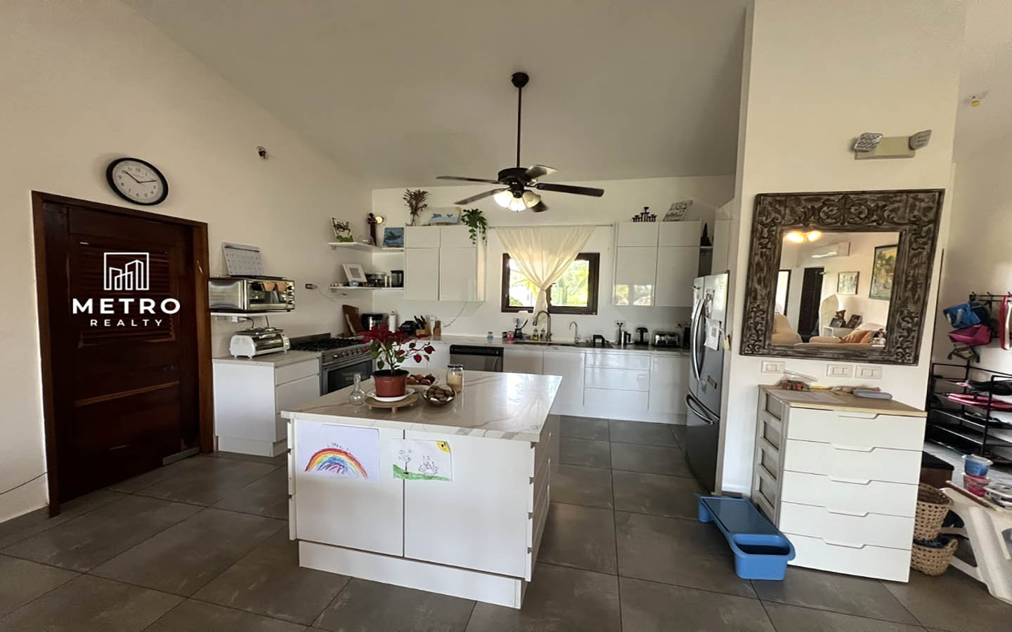 For Sale Pedasi Panama beautiful kitchen
