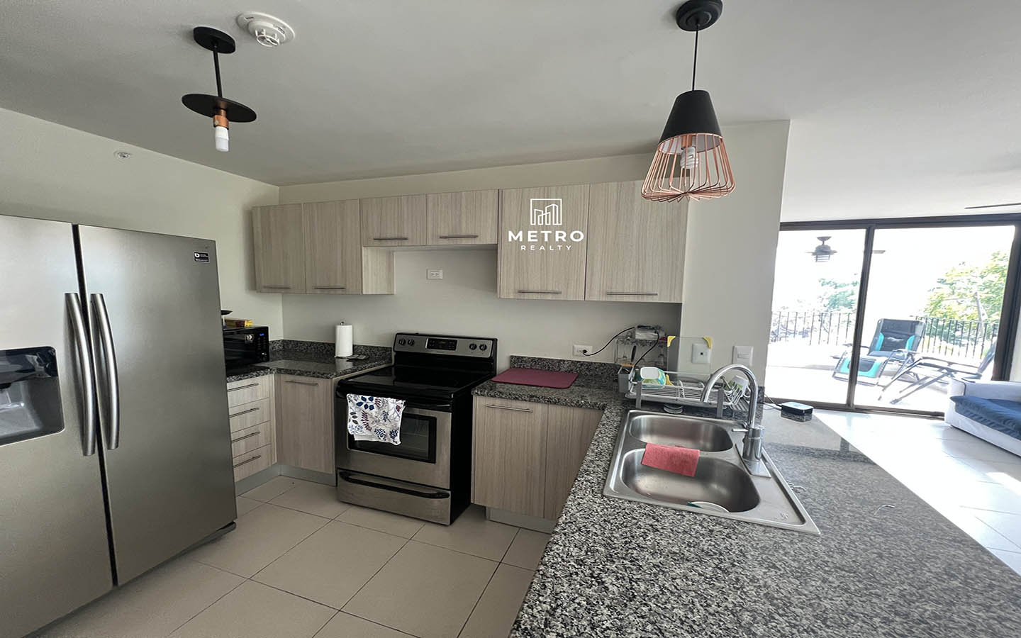 The Most Exclusive Apartment for Sale in Ph La Ensenada Kitchen details