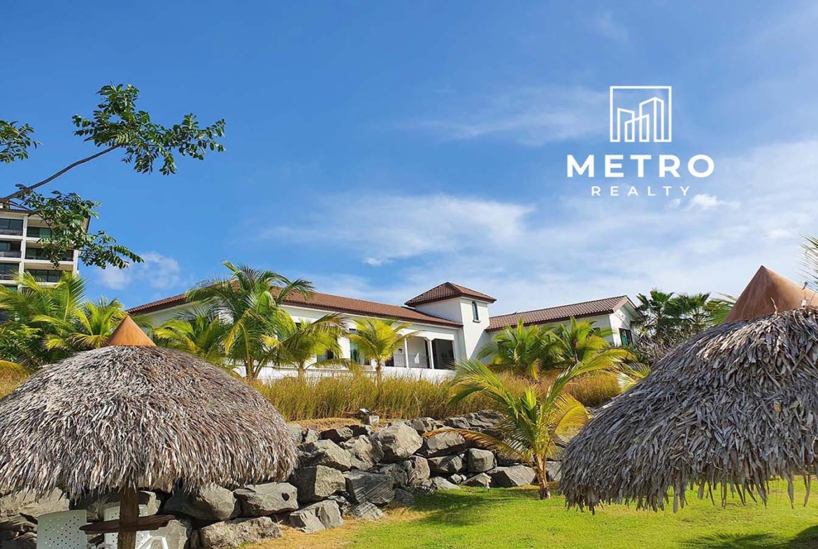 The Most Exclusive Apartment for Sale in Ph La Ensenada View from beach