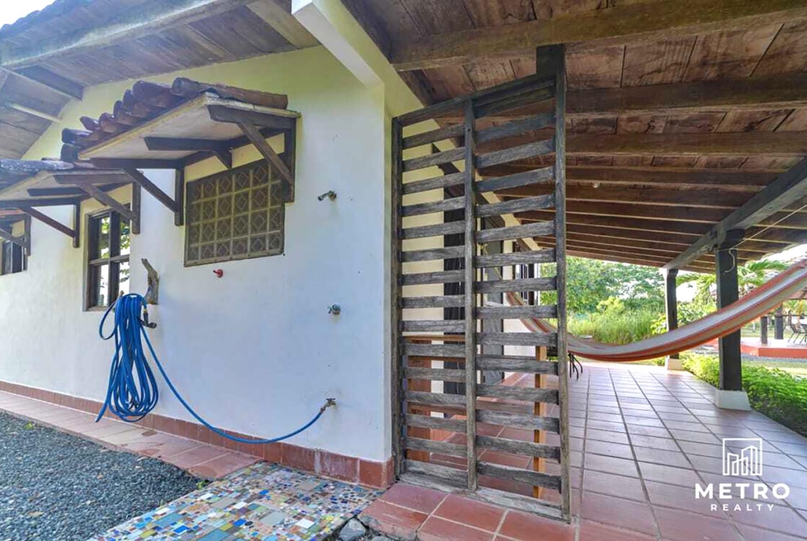 pedasi los santos panama beautiful house with spacious area