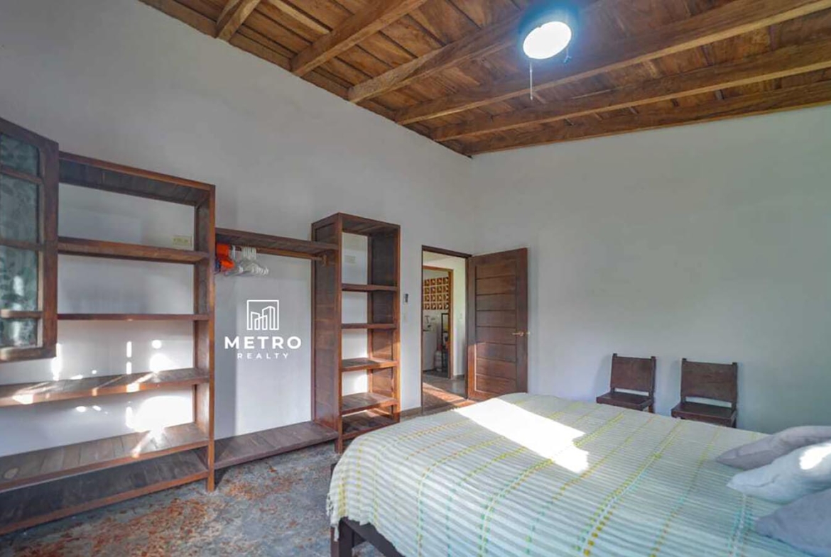 pedasi los santos panama bedroom with closet