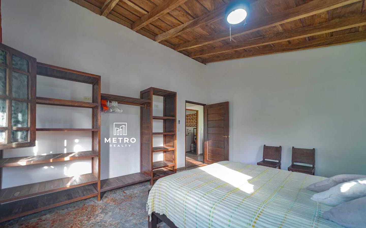 pedasi los santos panama bedroom with closet