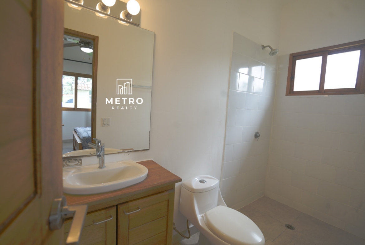 single house for sale in Pedasi Panama Bathroom