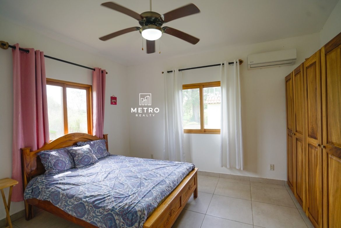 single house for sale in Pedasi Panama Master bedroom