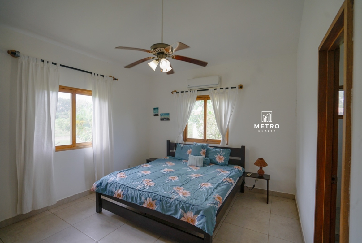 single house for sale in Pedasi Panama bedroom