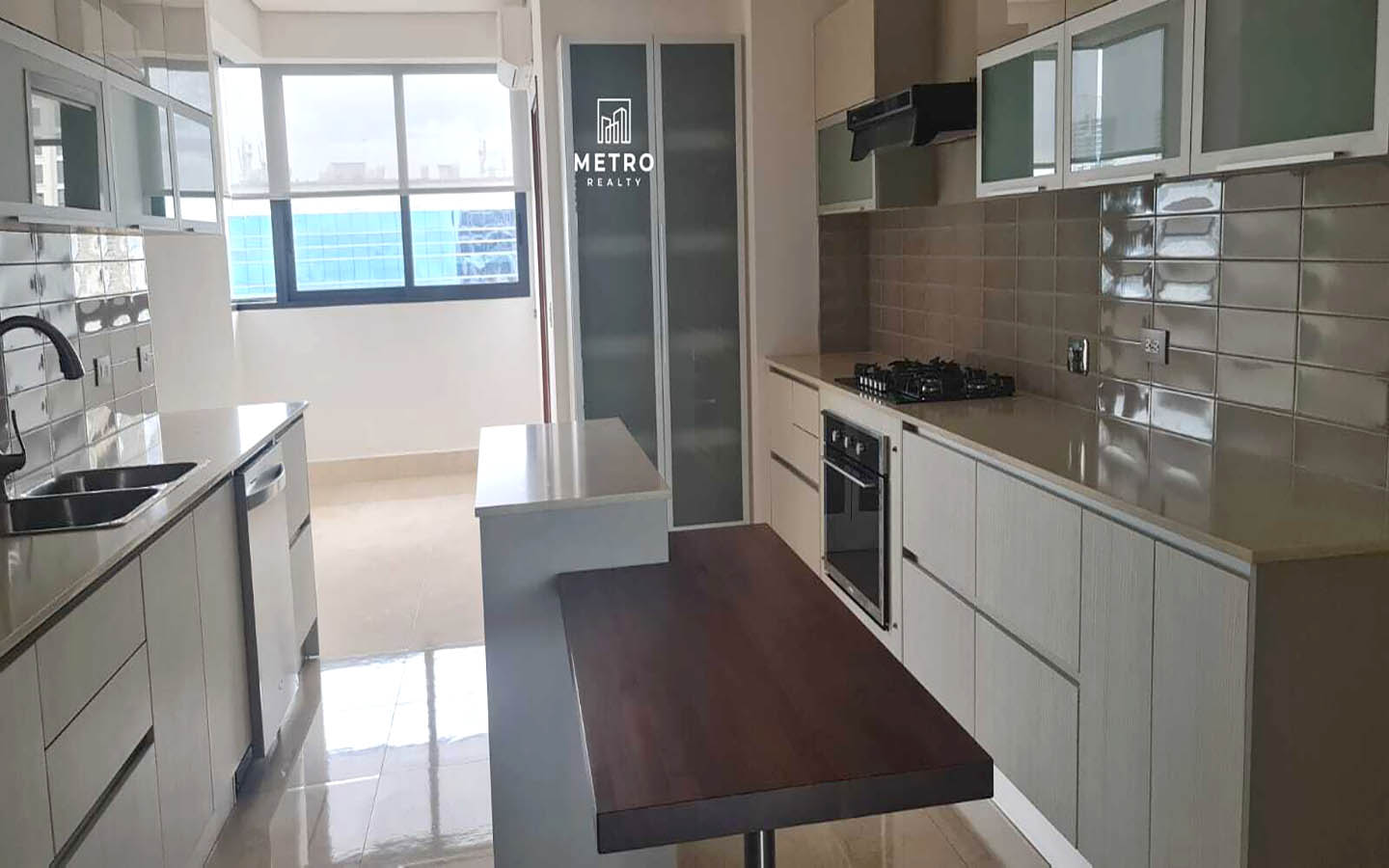 Costa del Este Panama Rentals beautiful kitchen