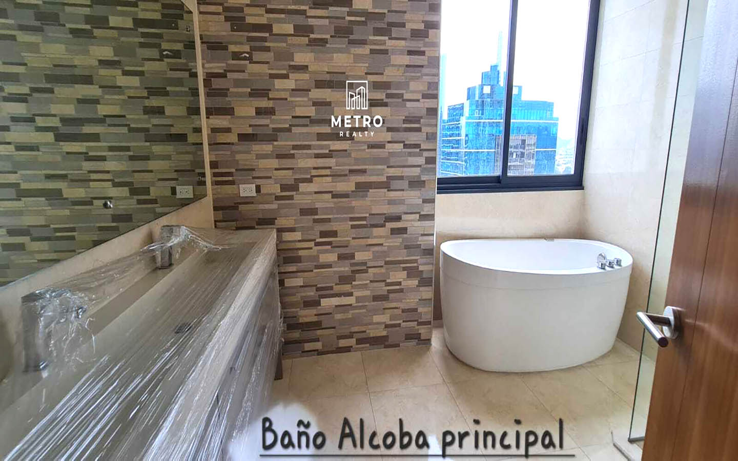 Costa del Este Panama Rentals master bedroom bath