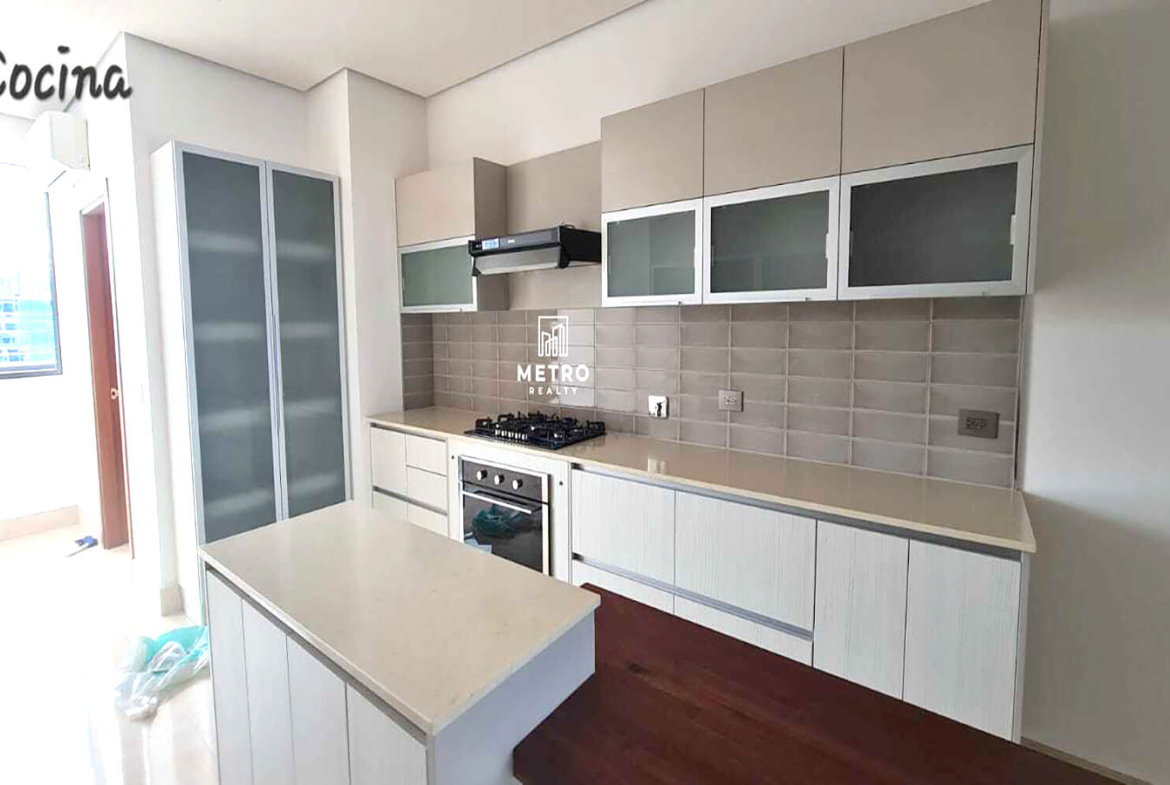 Costa del Este Panama Rentals top notch kitchen