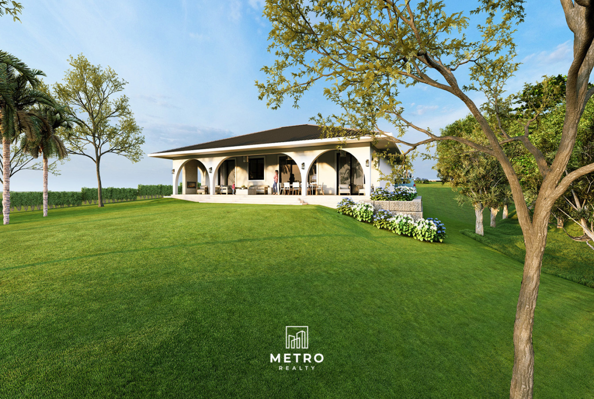 Hortensia Model for Sale at Lucero Golf Country Club back garden