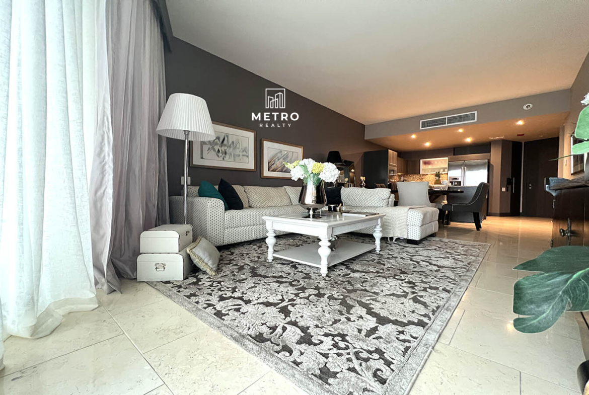 JW Marriott Panama Apartments for Sale beautiful view Beautiful living room