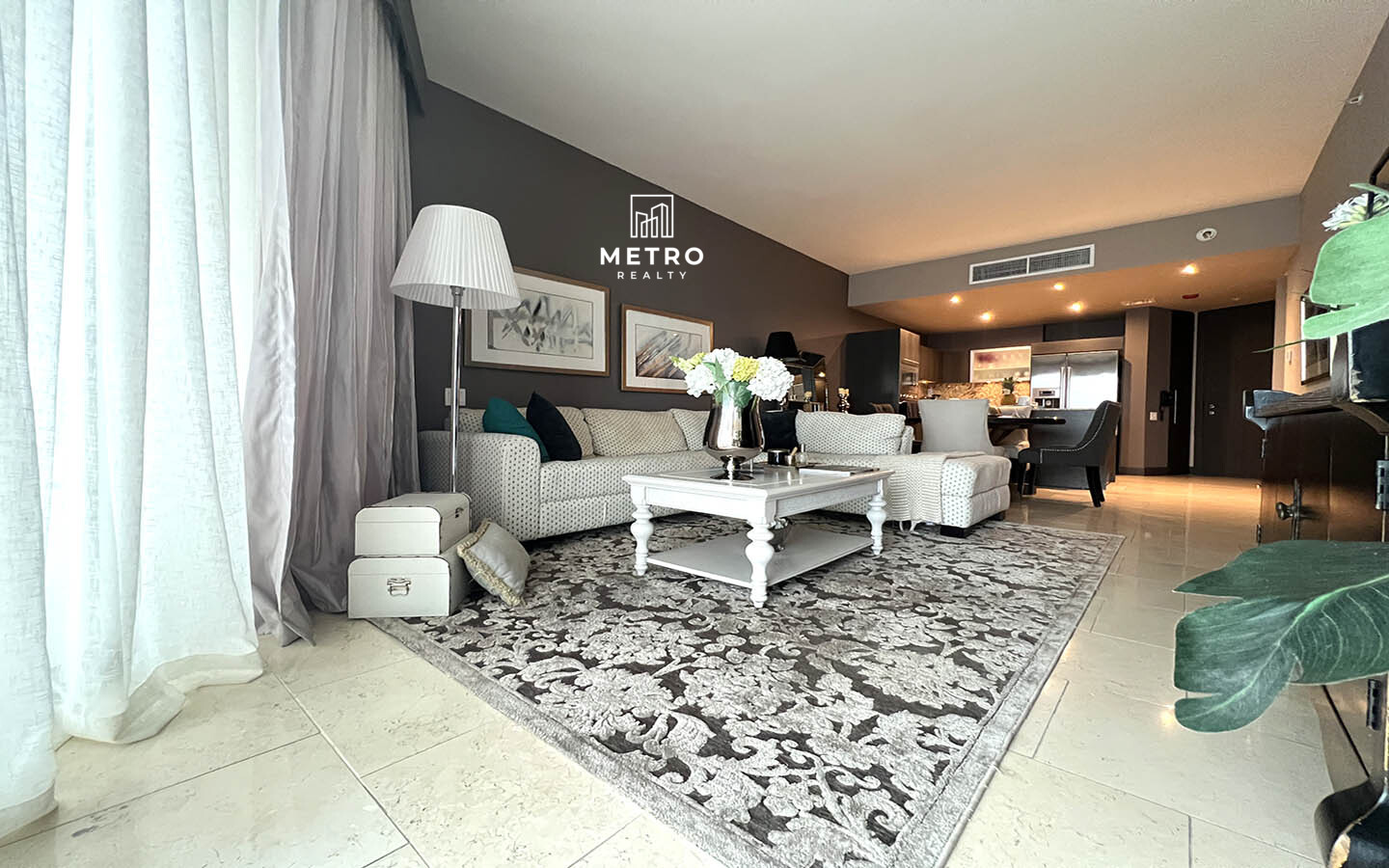 JW Marriott Panama Apartments for Sale beautiful view Beautiful living room