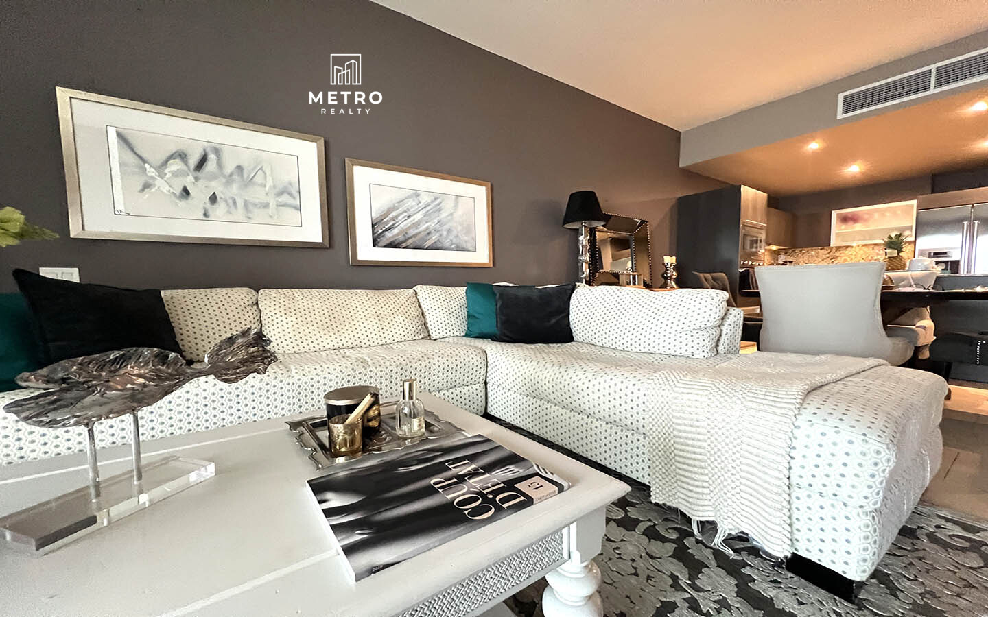 JW Marriott Panama Apartments for Sale beautiful view Modern living room