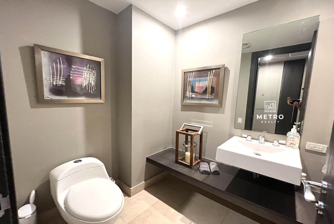 JW Marriott Panama Apartments for Sale beautiful view modern bathroom
