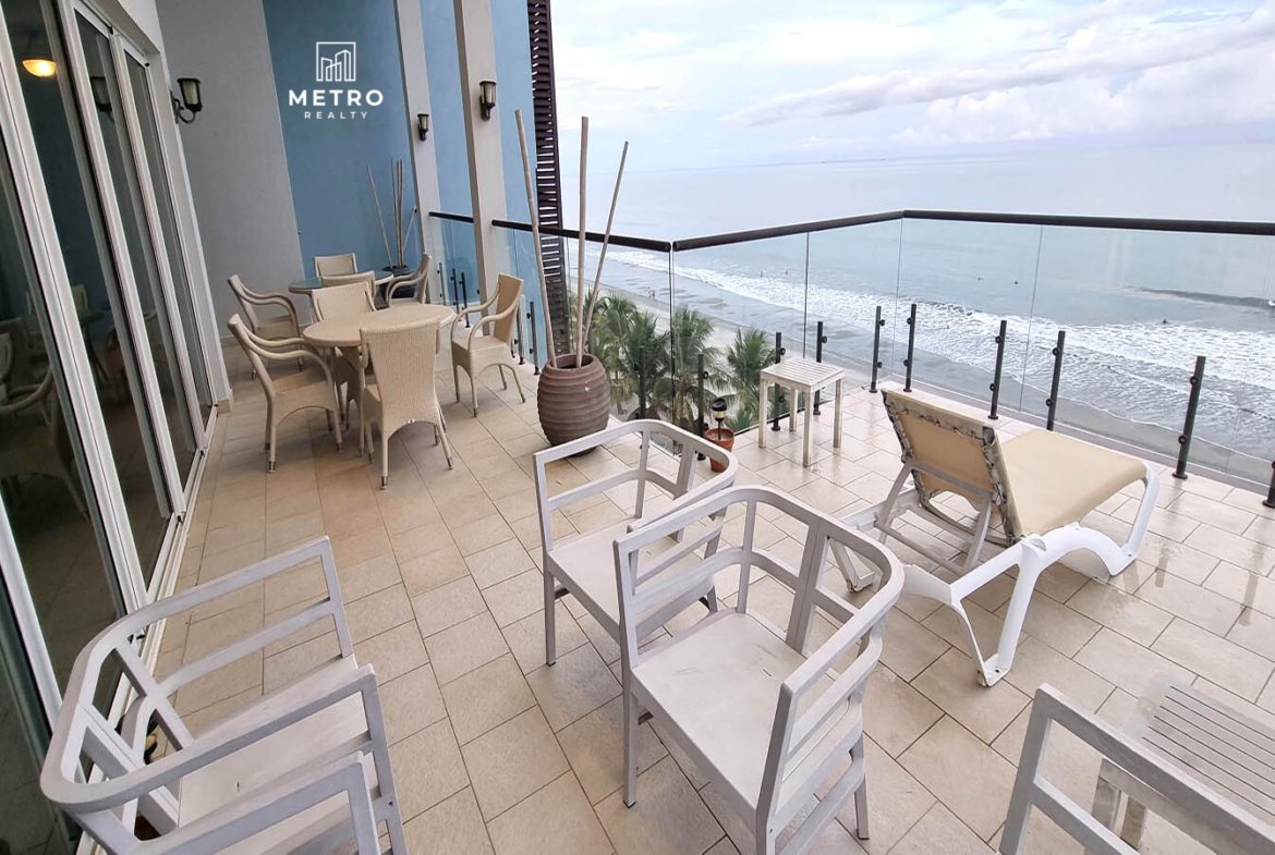 Playa Caracol Las Olas Penthouse for Sale beautiful terrace