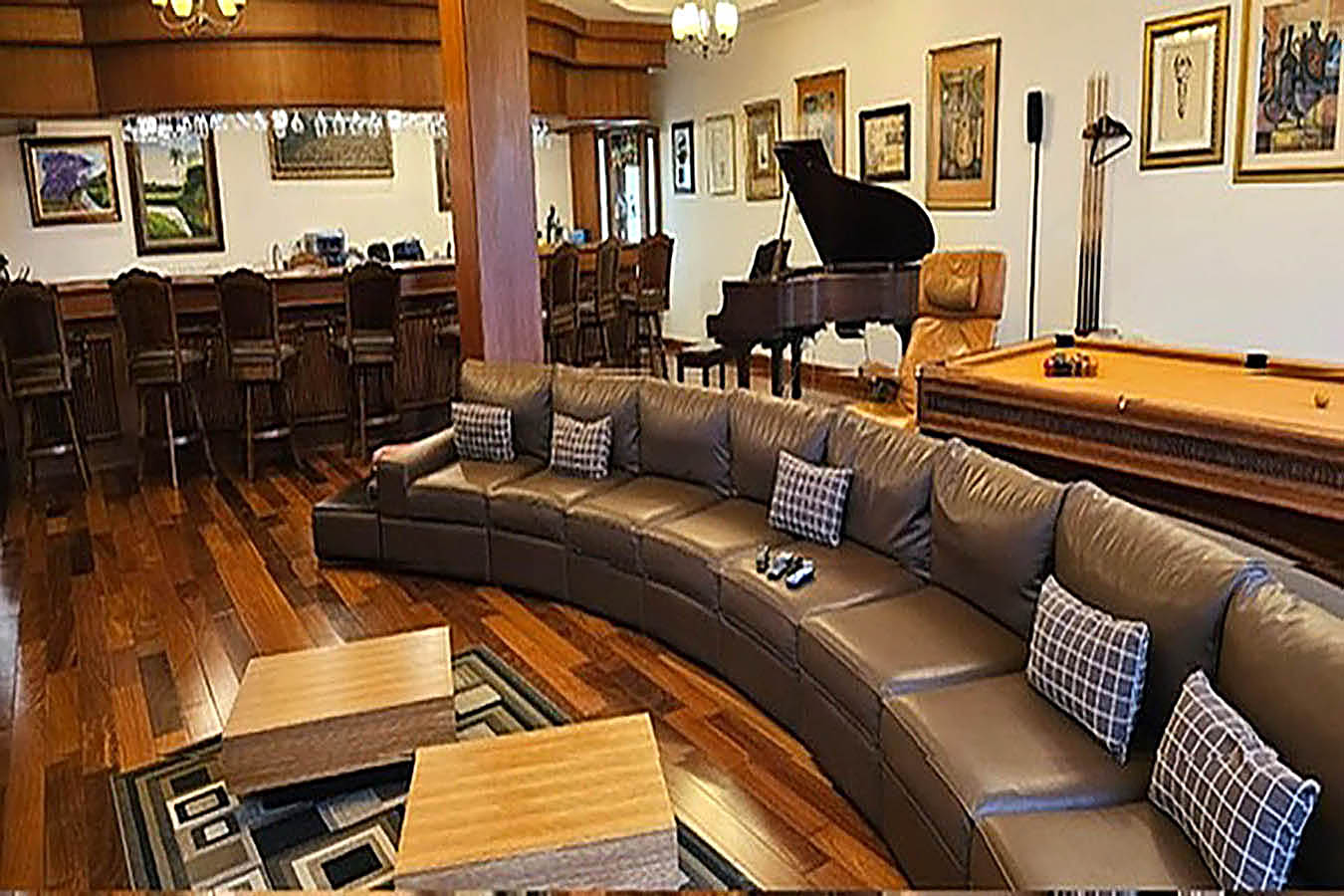 Altos del Maria Panama Real Estate Modern Beautiful Living Room