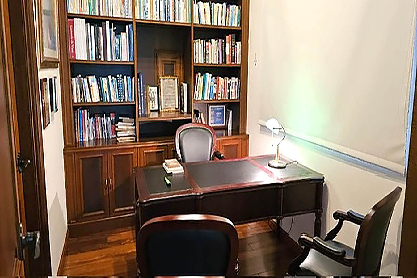 Altos del Maria Panama Real Estate Office